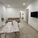 度假居 Vale House 卡塔尼亚