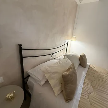 Vale House * Catania