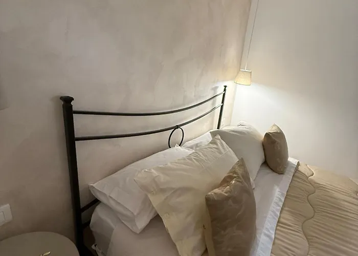 Vale House * Catania